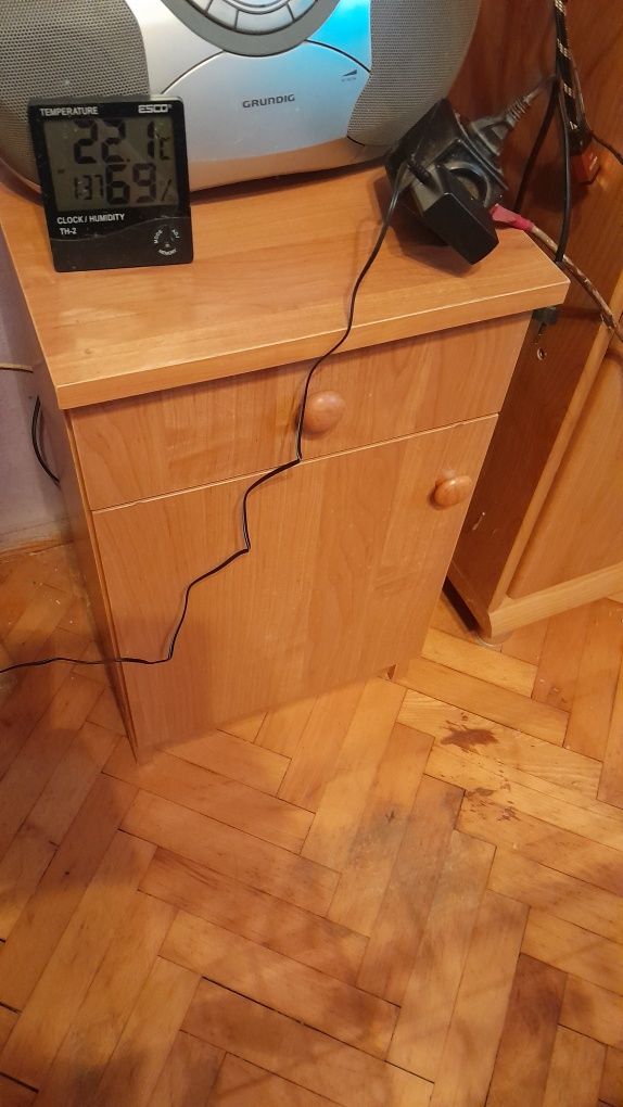 Szafki nocne 4 sztuki