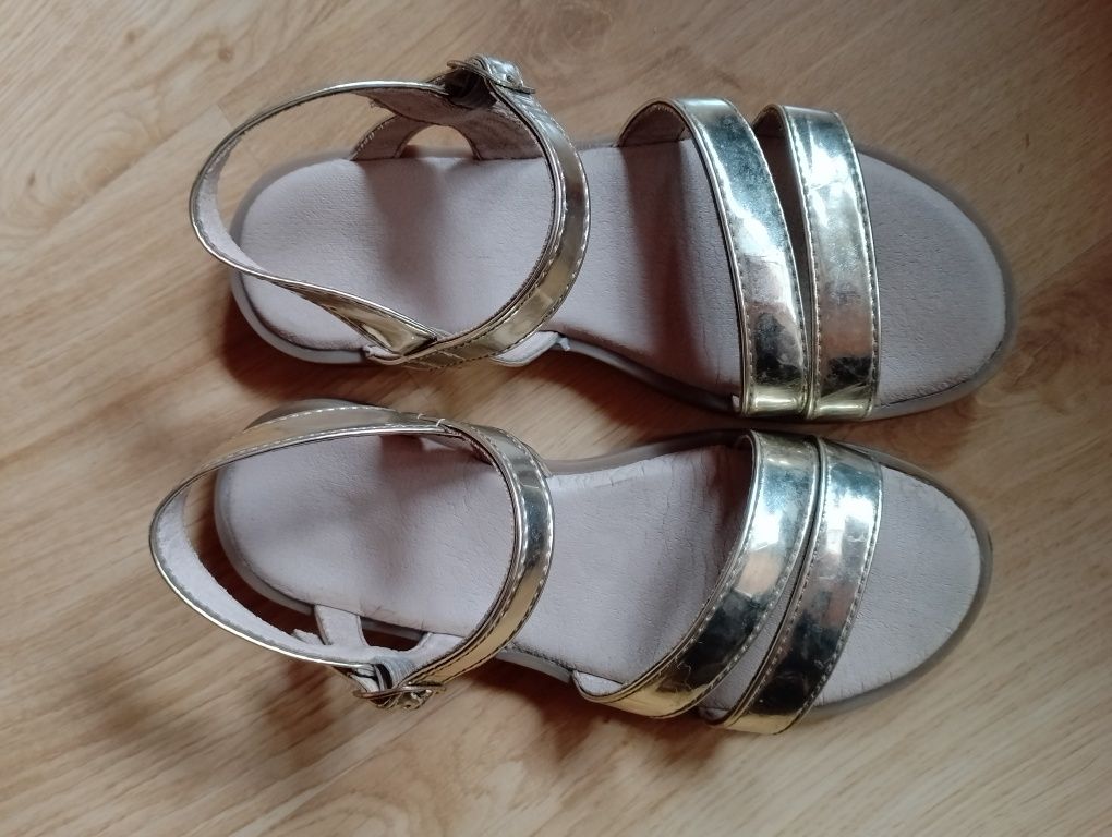 Złote sandałki sandały dla dziewczynki r. 33