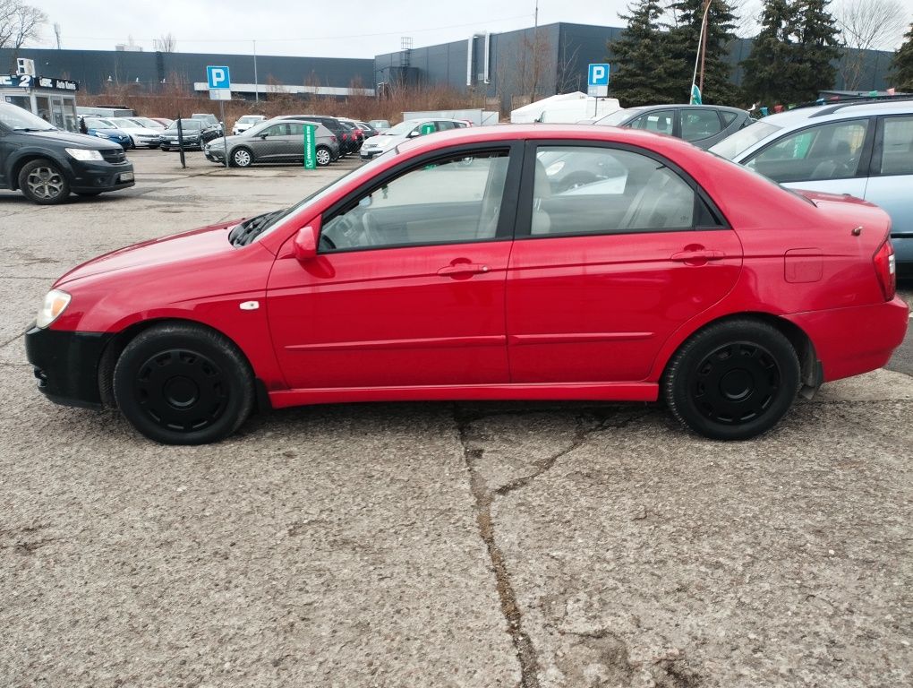 Kia Cerato rok 2005 poj .2.0 diesel