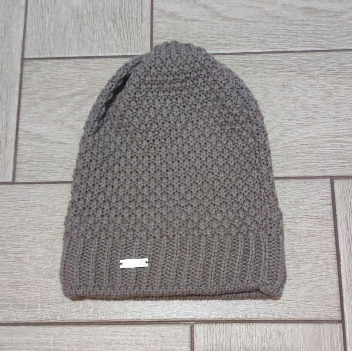 Шапка жіноча утеплена Eisglut