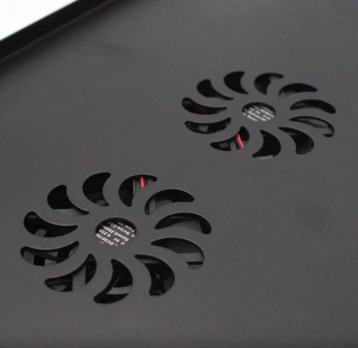 Розкладний столик для ноутбука з охолодженням