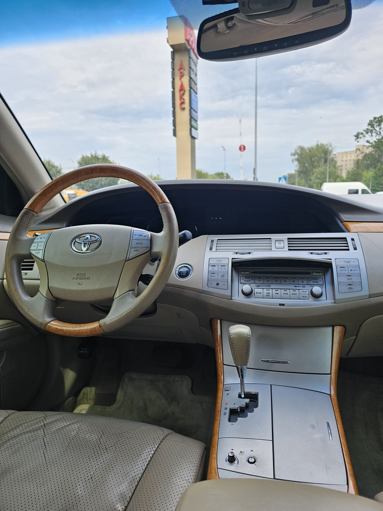 Toyota Avalon 2006
