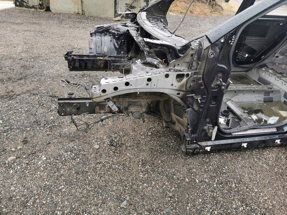 Mercedes W246 b-klasa Fartuch podłużnica ćwiartka Lewy przód 12R