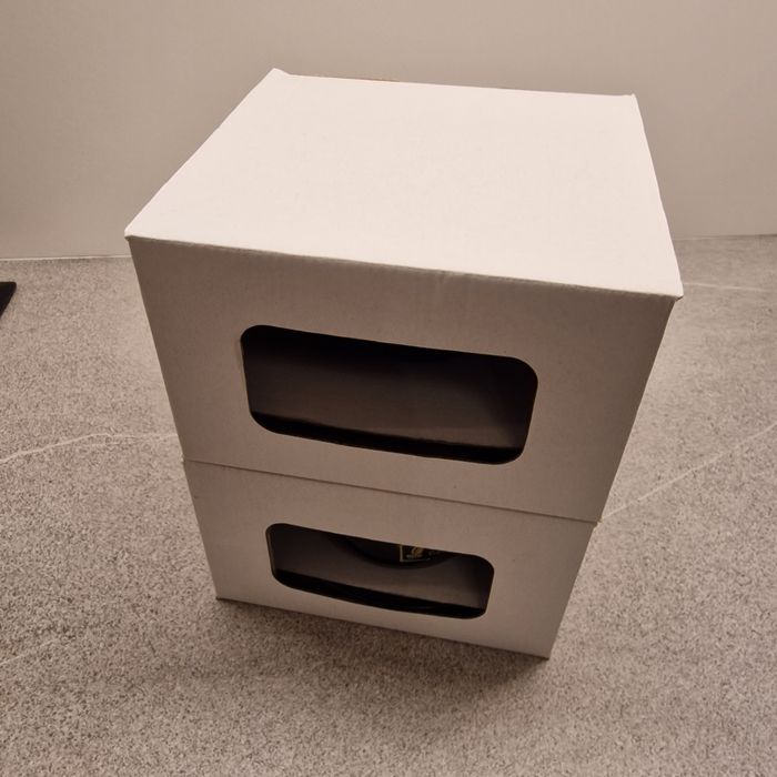 Dwie filiżanki ceramiczne do kawy - czarne, nowe