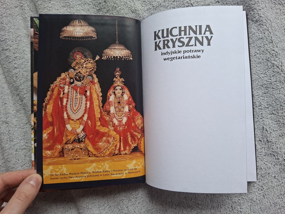 Kuchnia Kryszny: indyjskie potrawy wegetariańskie - Adiraja Dasa