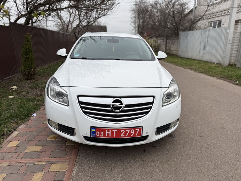 Розмитнений Opel Insignia з Німеччини