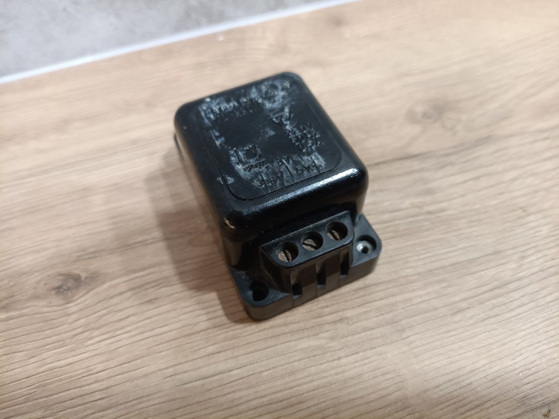 Transformator dzwonkowy 220VAC na 3/6/8VAC
