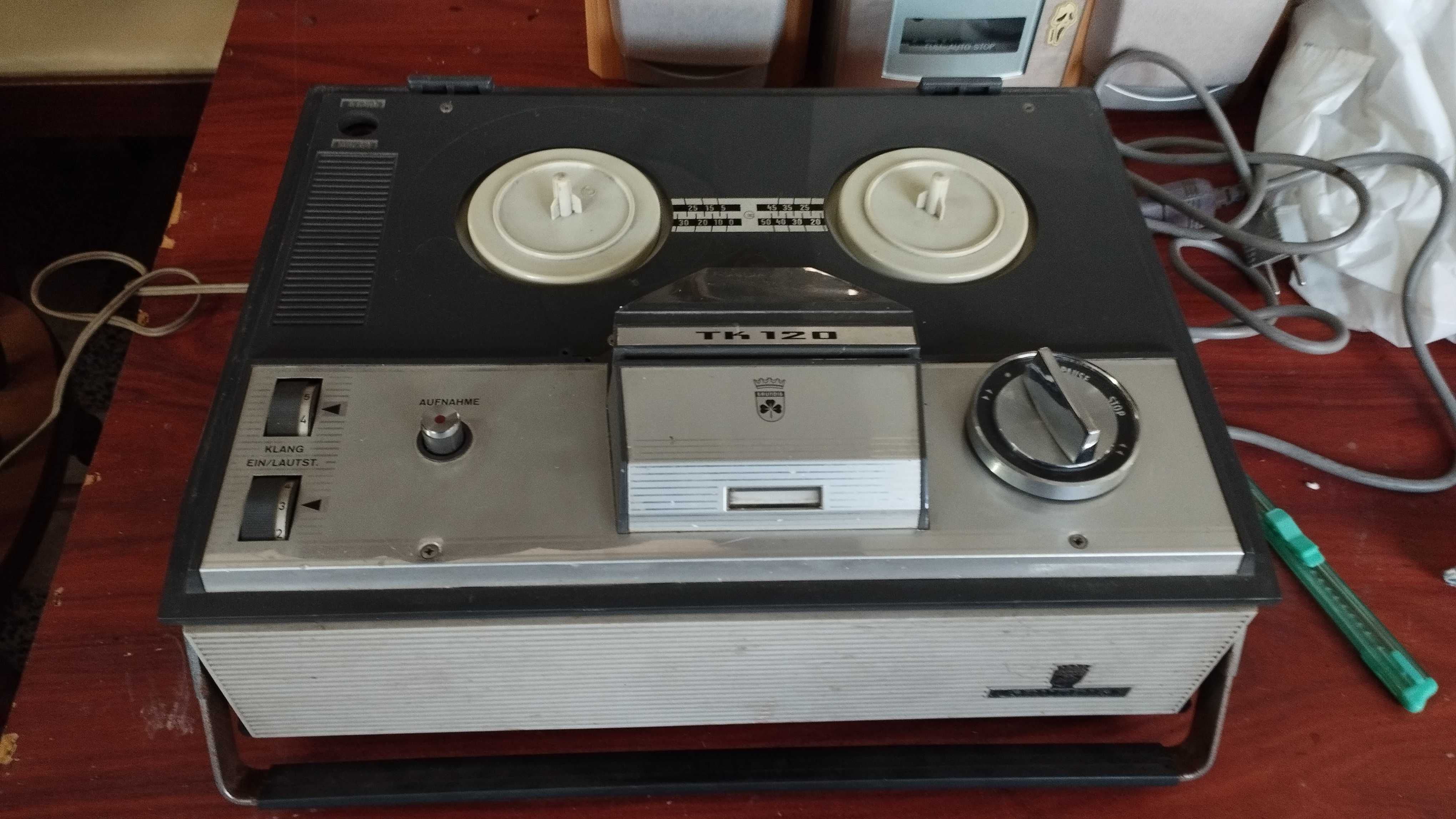 Gravador Grundig TK 120 no