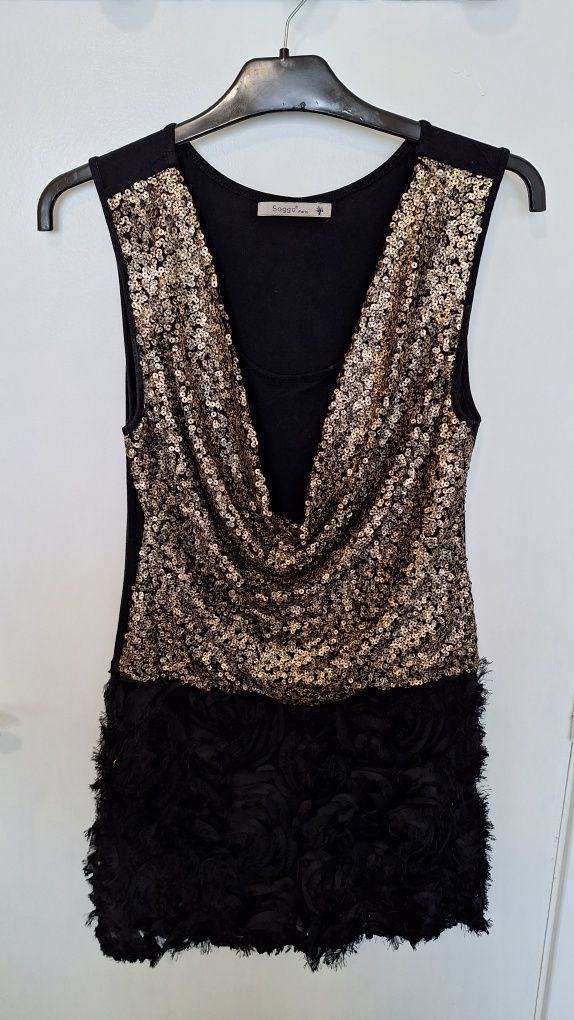 Vestido com lantejoulas