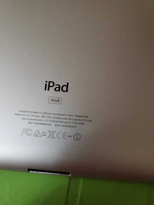 Apple iPad 2 9.7" планшет a1395 ціна за все