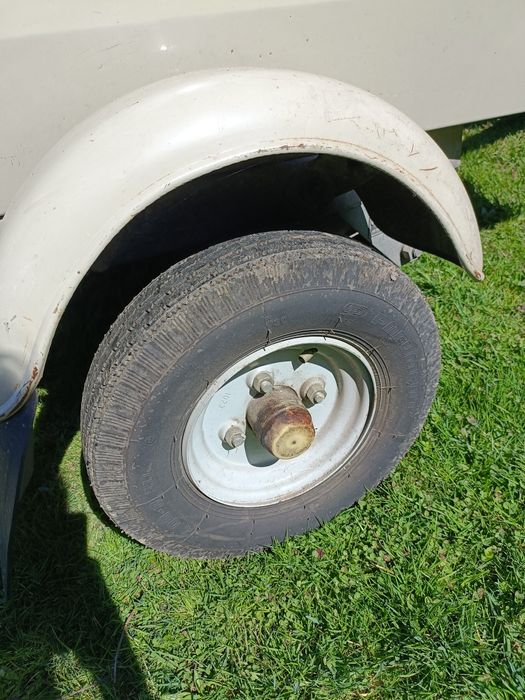 Nowa nigdy nie używana przyczepka bagażowa gotowa do jazdy IFA 401 kol