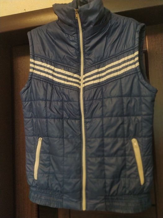 Жилетка безрукавка чоловіча