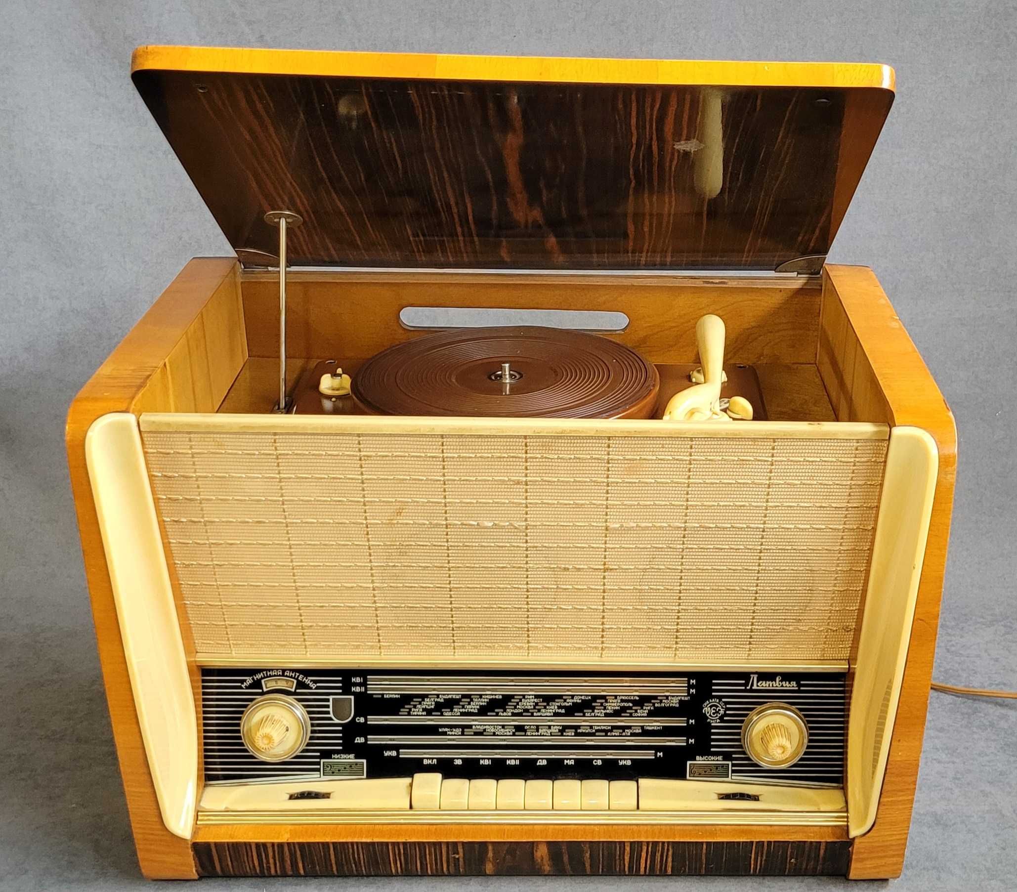 Radio lampowe Łotwa.