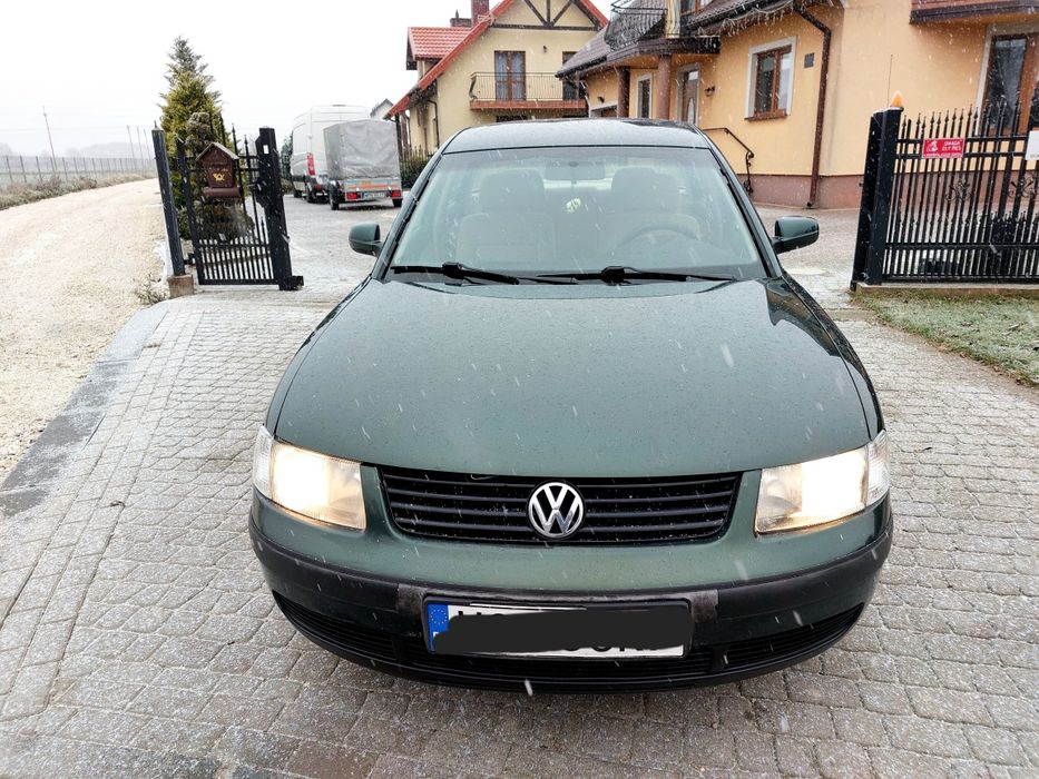 Volkswagena Passat B5 1.9 Tdi 90 km.  Długie opłaty.
