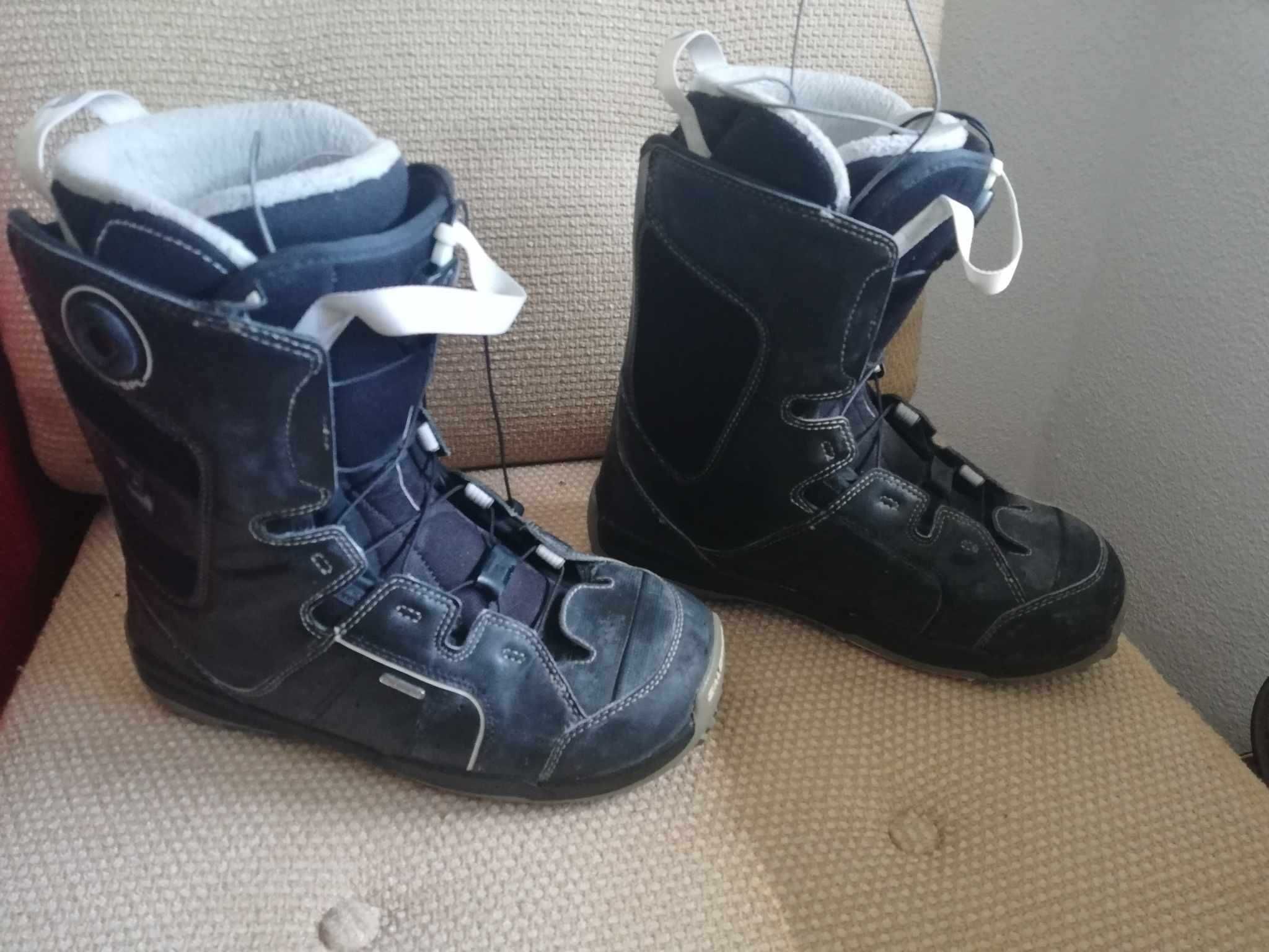 Botas Salomon Neve 42 com acessórios