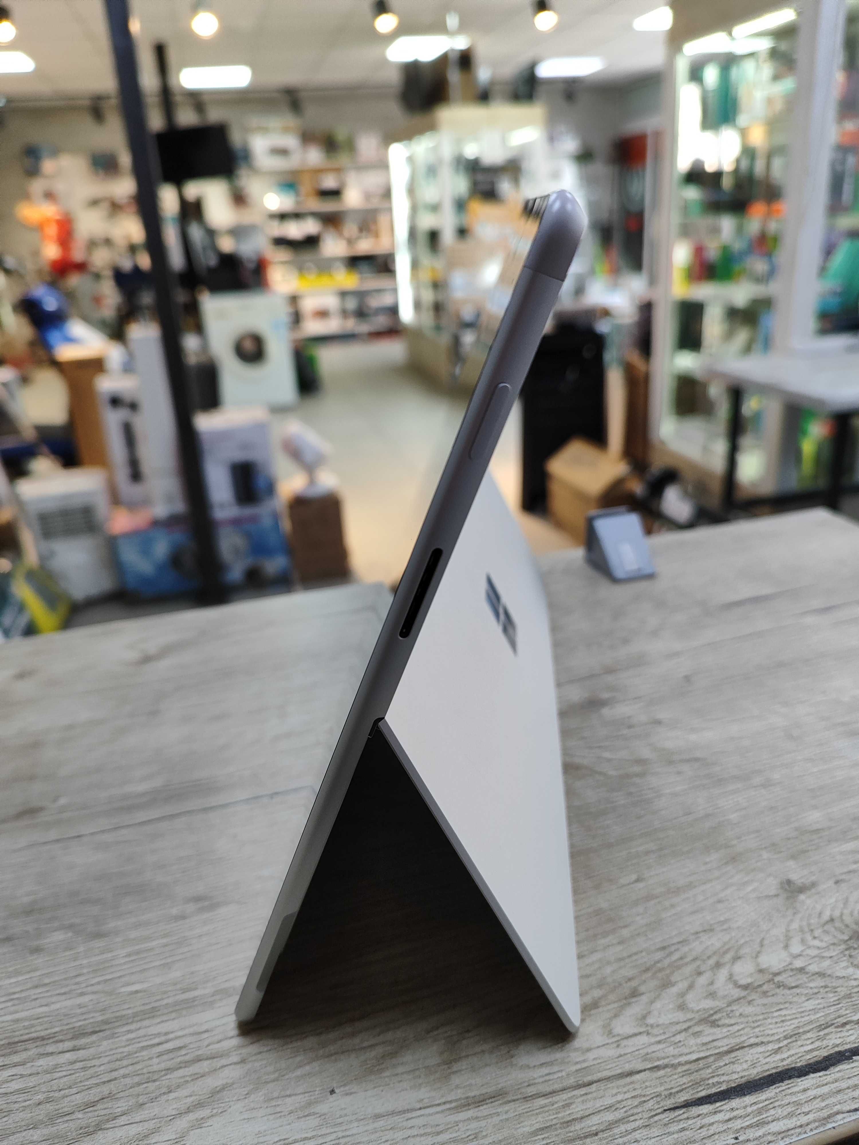 Microsoft Surface Pro SQ2 16GB/512GB LTE