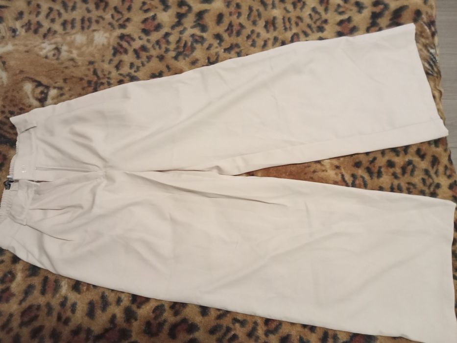 Брюки клеш жіночі .