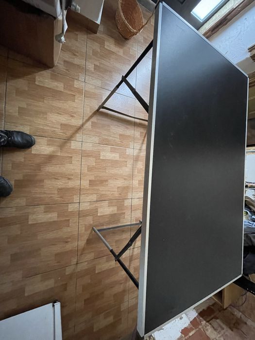 Mesa Ikea em perfeitas condições