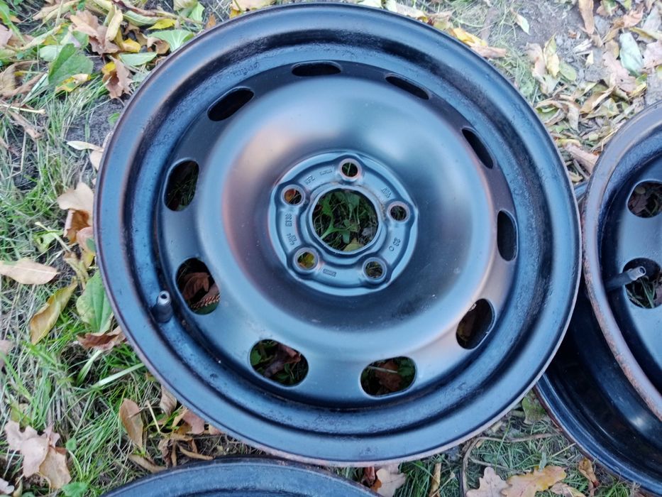 5/100 r14 et38 Skoda Volkswagen Металеві Диски