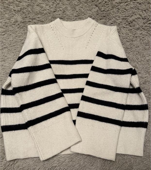 Теплий светр zara