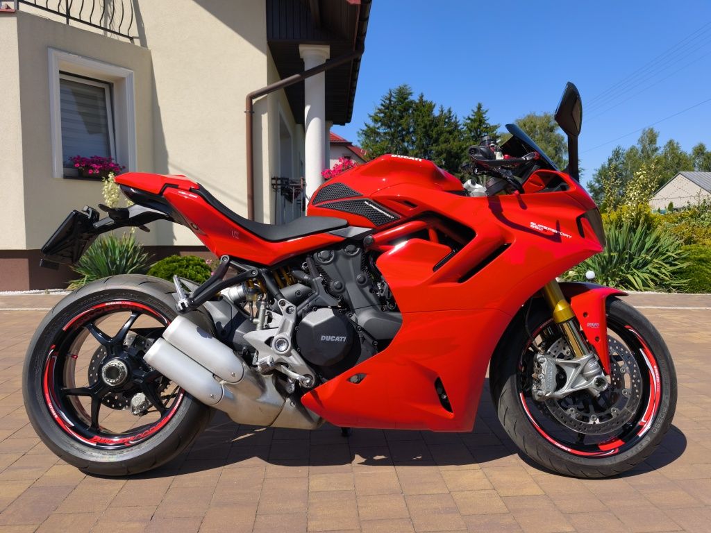 Ducati SuperSport 950 S 2022 Ohlins Brembo 6900km Quickshifter