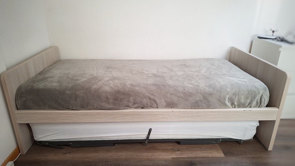 Cama de solteiro dupla