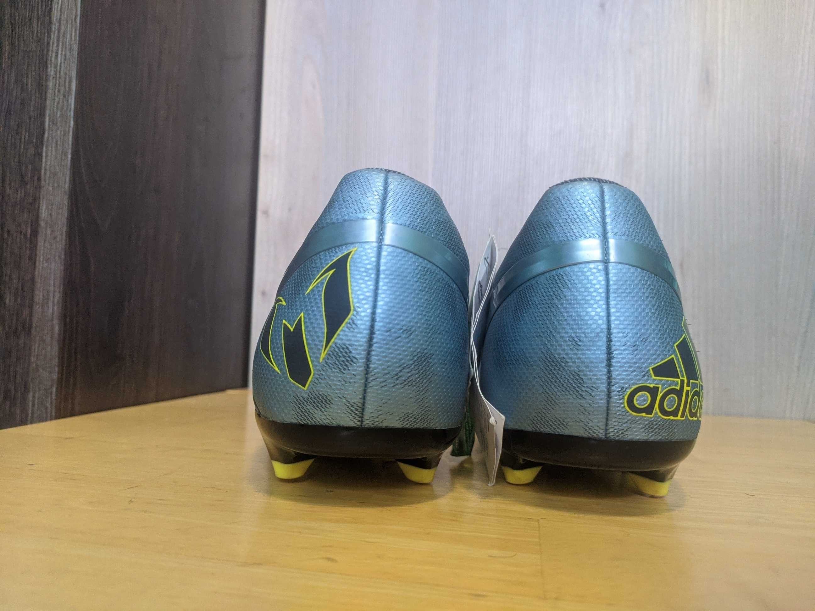 Футбольные бутсы копачки сороканожки полупро Adidas Messi