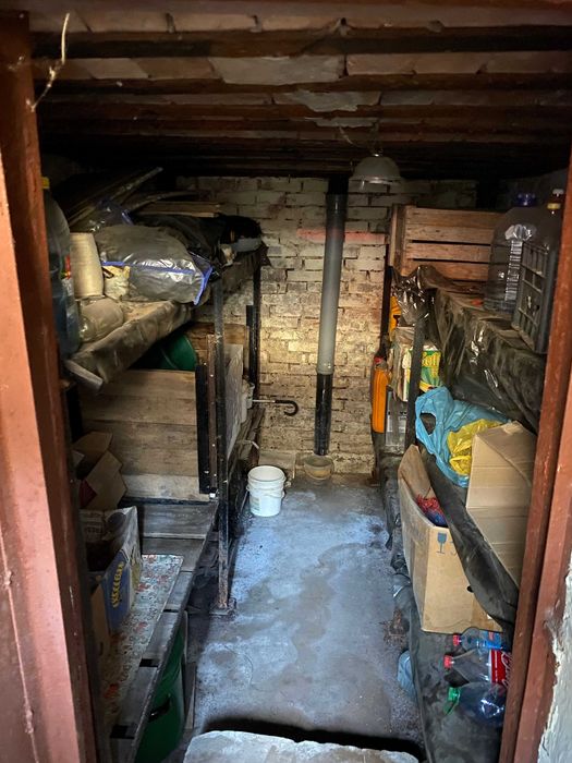 Продаж гаража із приватизованою землею VS ID: 39049