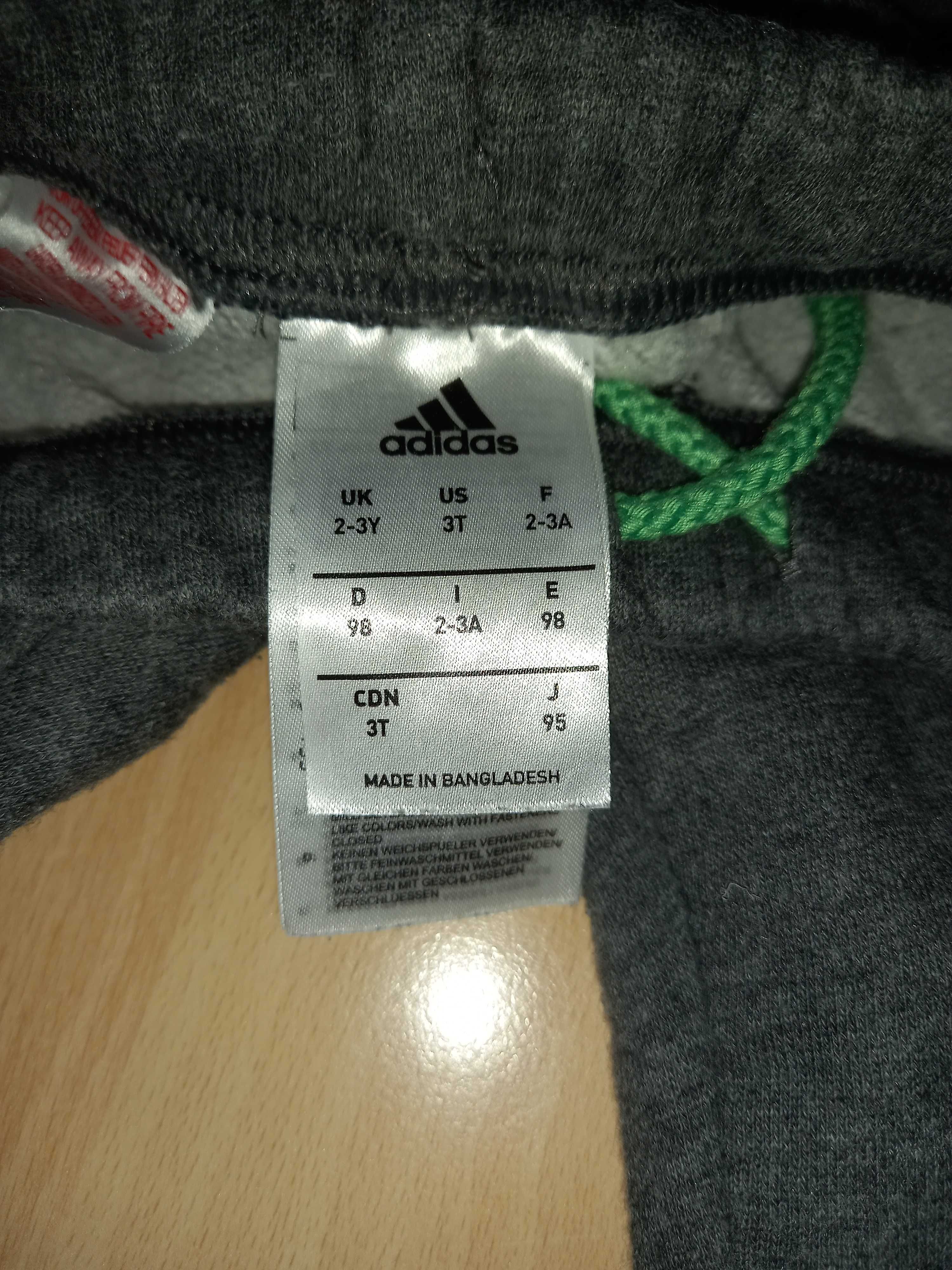 Dres Adidas rozmiar 98