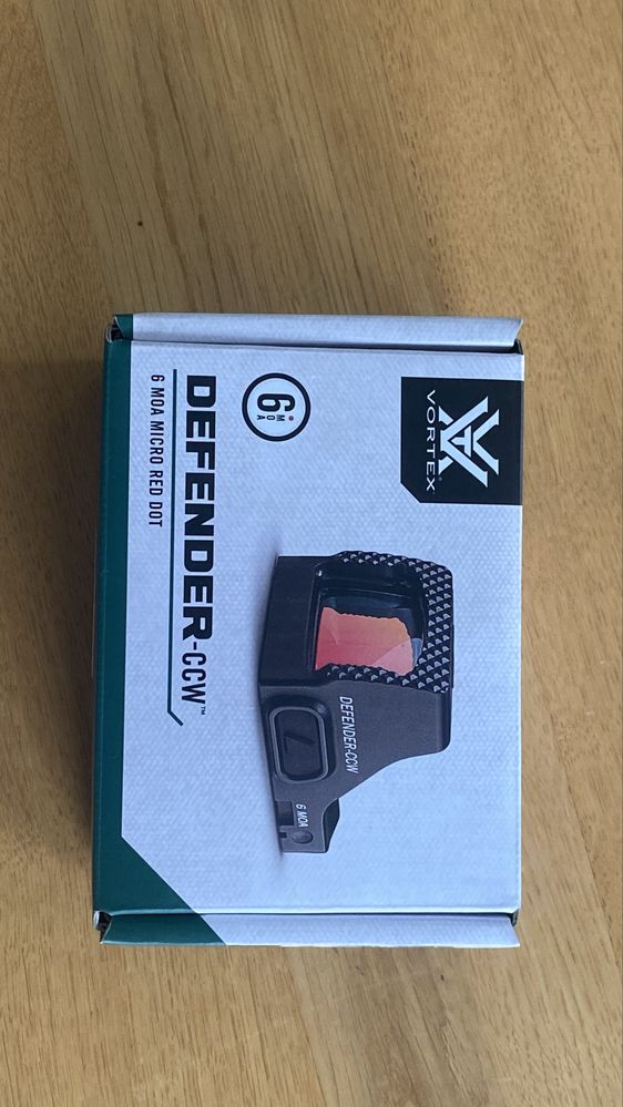 Kolimator Vortex Defender CCW