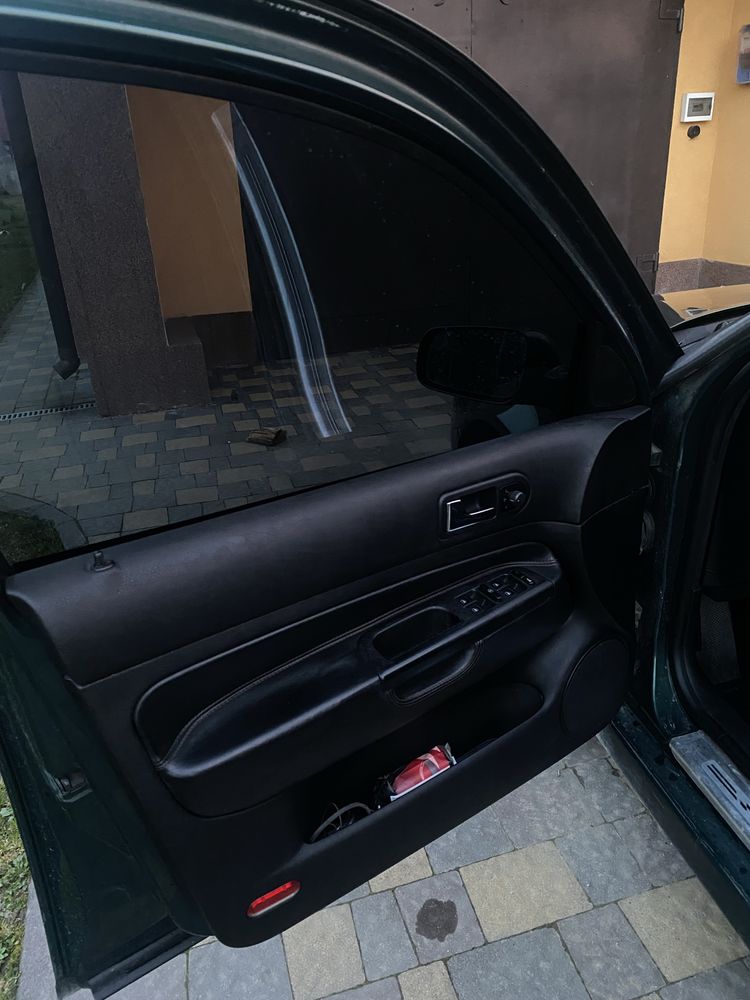 Продам golf 4 на шкірі