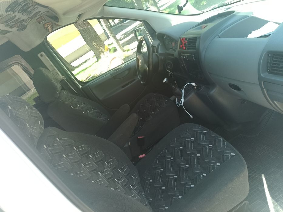 Продам Сітроен Jumpy 2011рік 1,6 пасажир