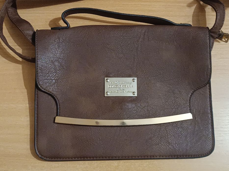 Сумка-портфель, натуральна шкіра.