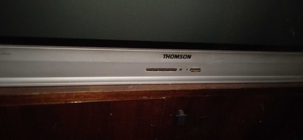 Телевізор  THOMSON