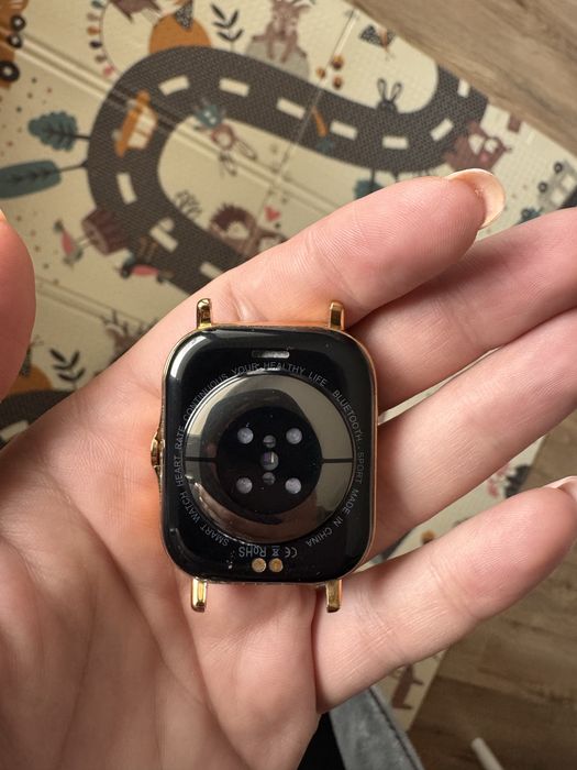 Smartwatch bez paska