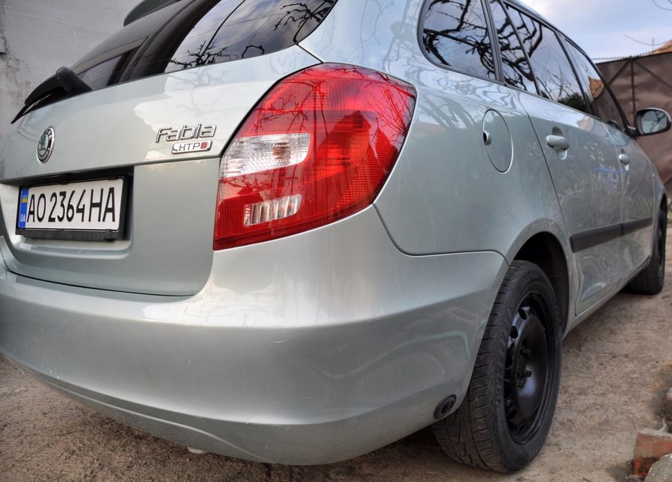 Skoda fabia 1.2 газ-бензин