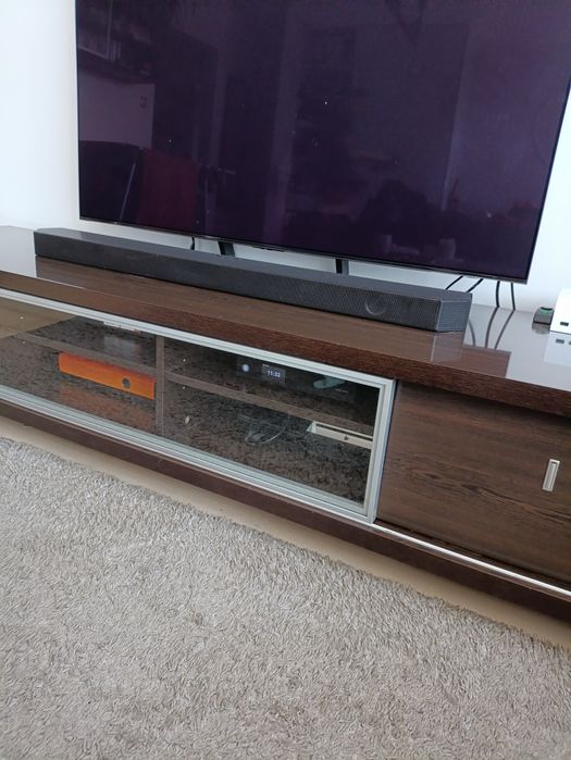 Zestaw mebli - komoda, szafka wisząca, witryna barek