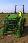 Vendo Trator John Deere 2028R - Como Novo!