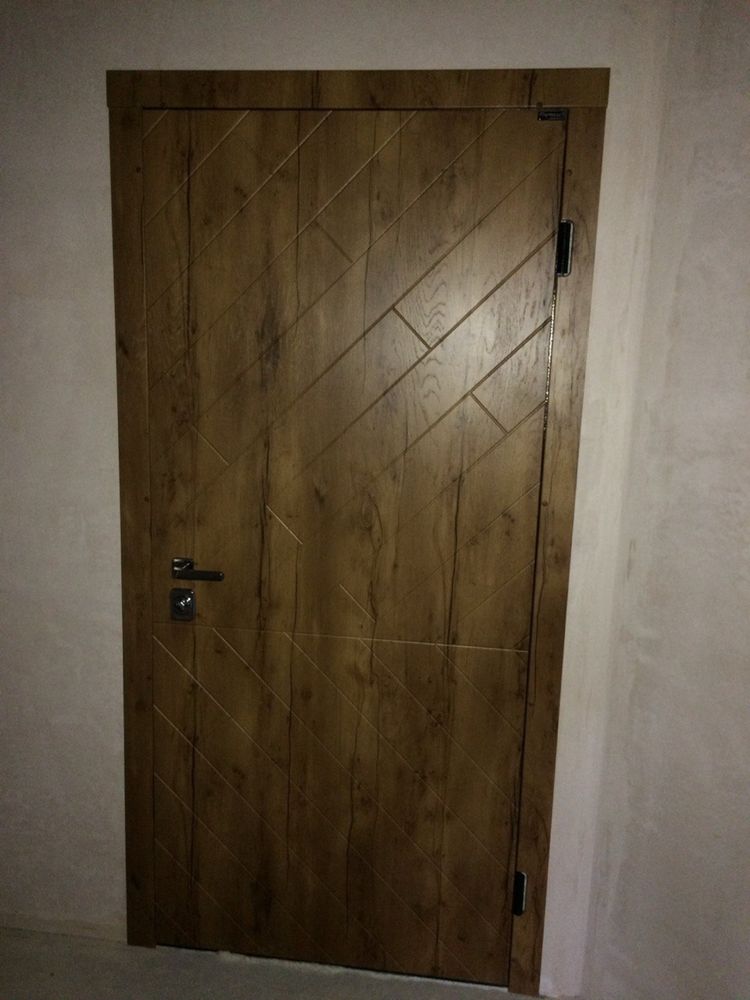 Входные двери. Установка двери в Подарок!