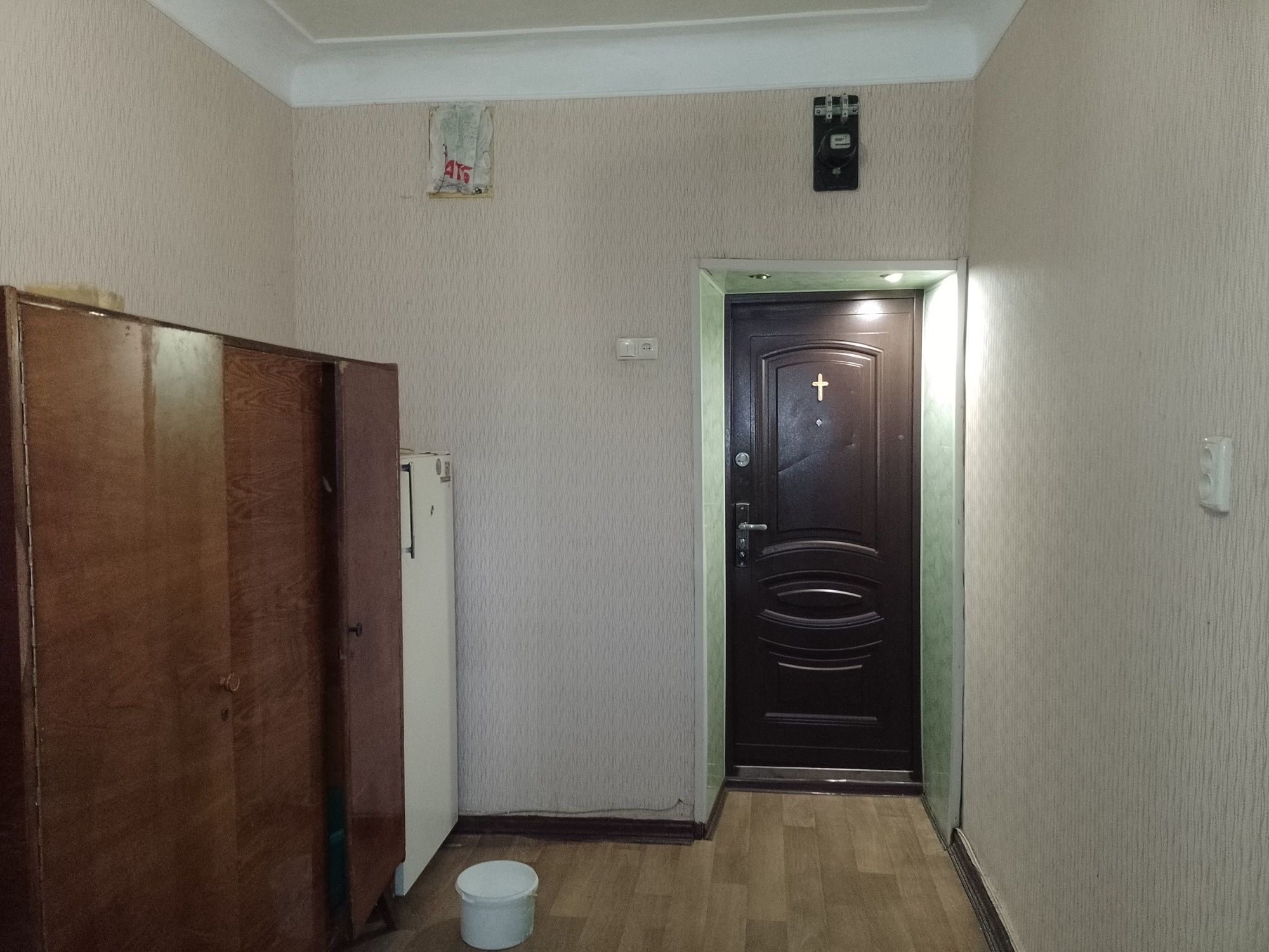 Продам  гостинку на ХТЗ, метро Тракторный завод 5 минут пешком