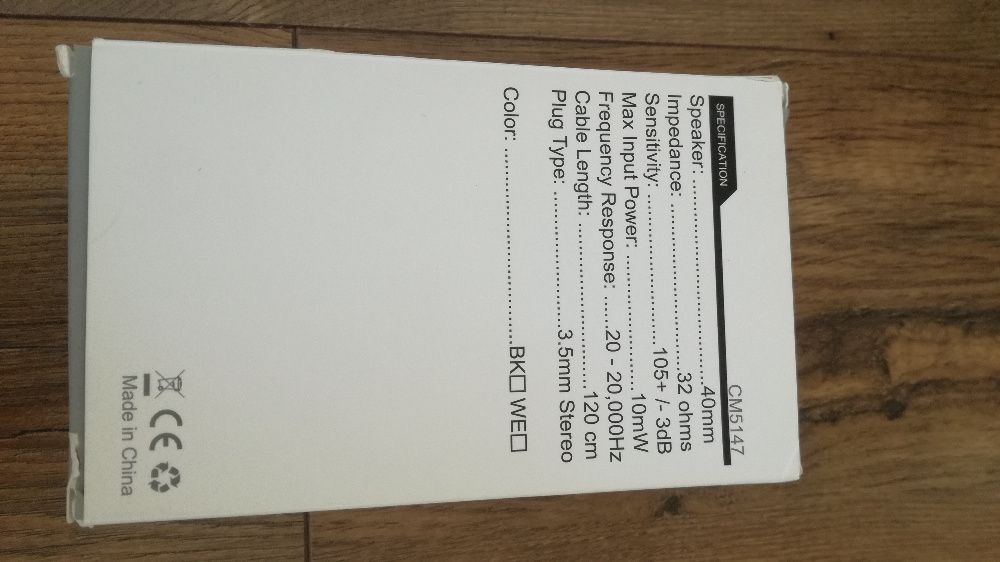 Nowe białe, składane słuchawki BASS LINE CM5147
