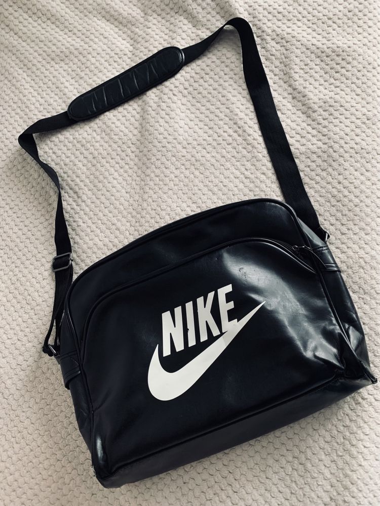 Torba Nike na laptopa