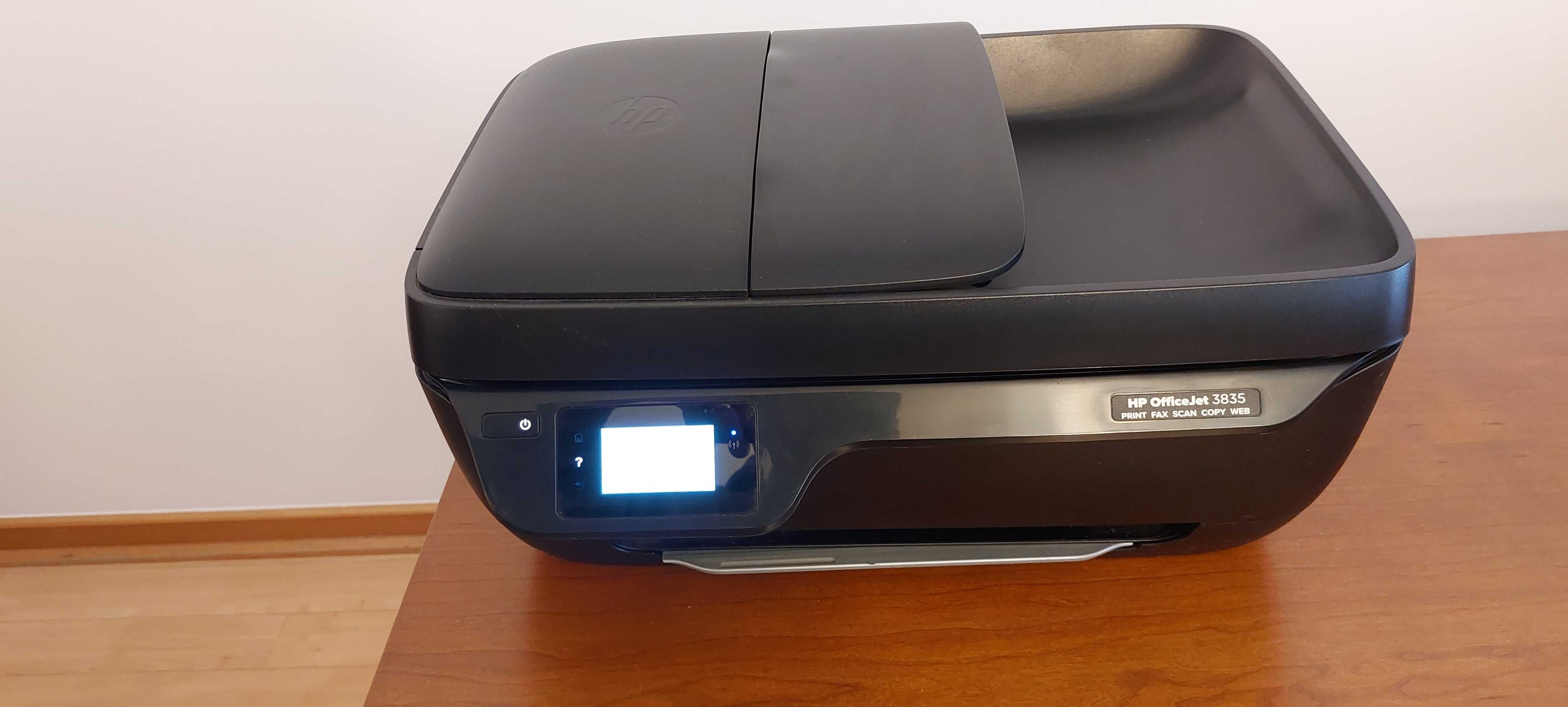 Impressora HP OfficeJet 3830 Multifunções