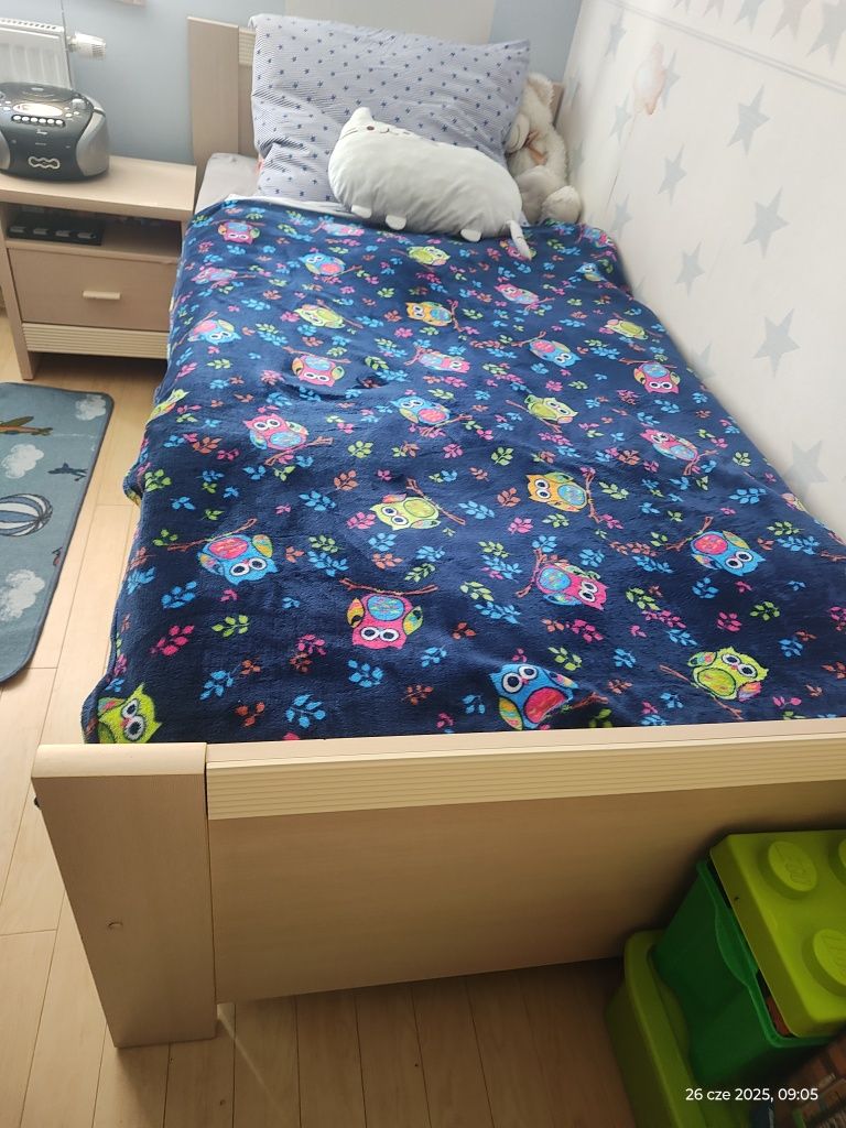 Biurko gratis. Zestaw mebli młodzieżowych. Firma Wójcik