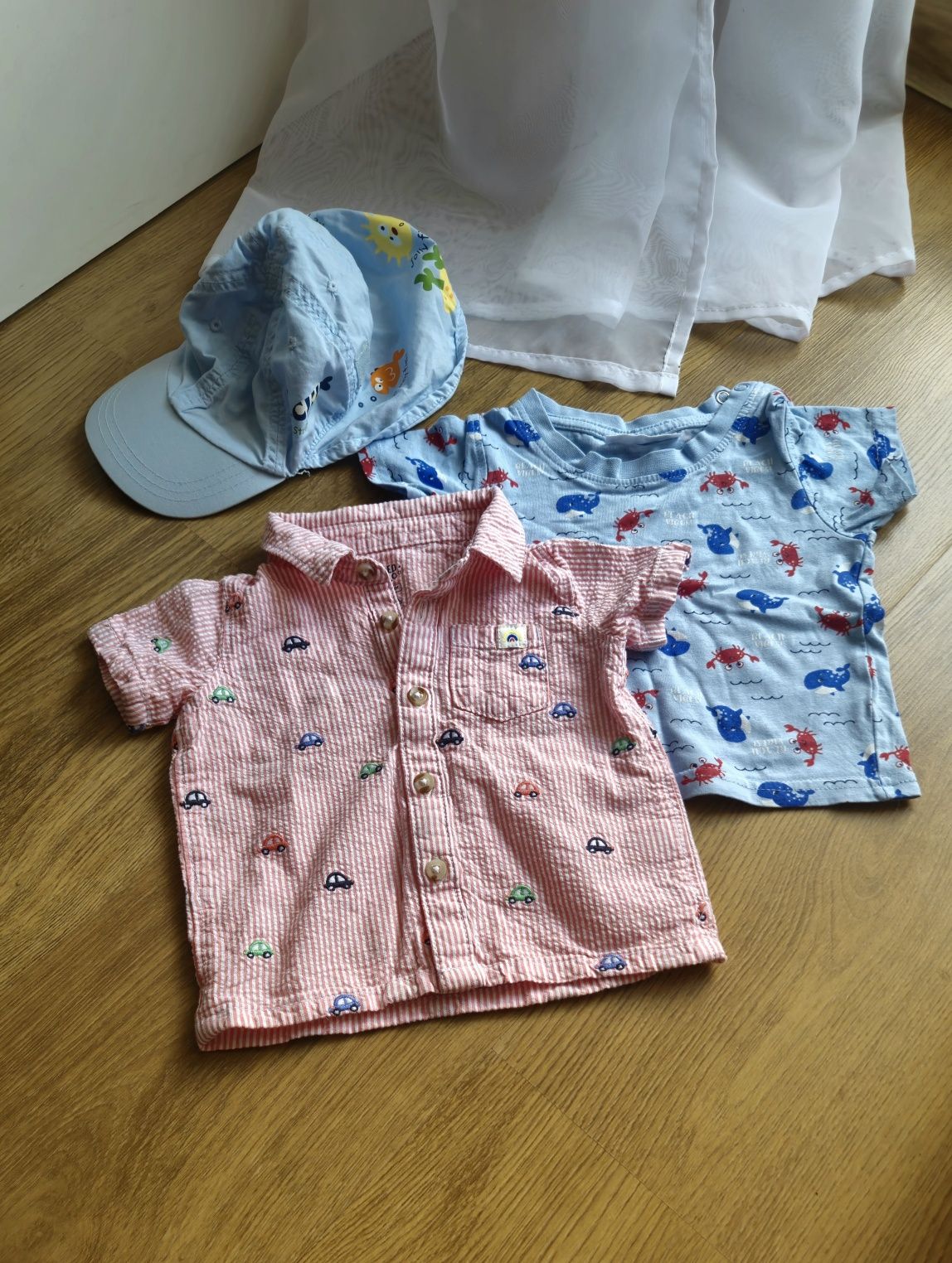 Zestaw letni czapka i tshirty letnie hm