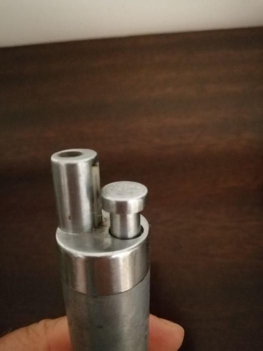 Isqueiros Lucky Strike, Camel