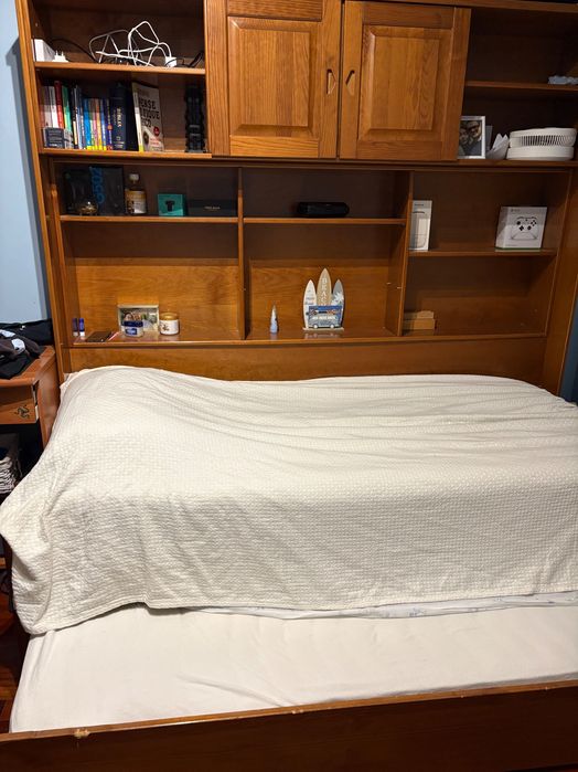 Mobília de quarto / Estúdio