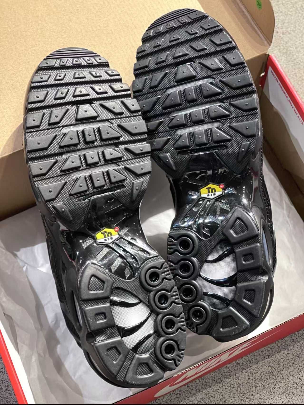 buty_Nike_Air_Max_TN_Plus_ Black_Espadryle R.44