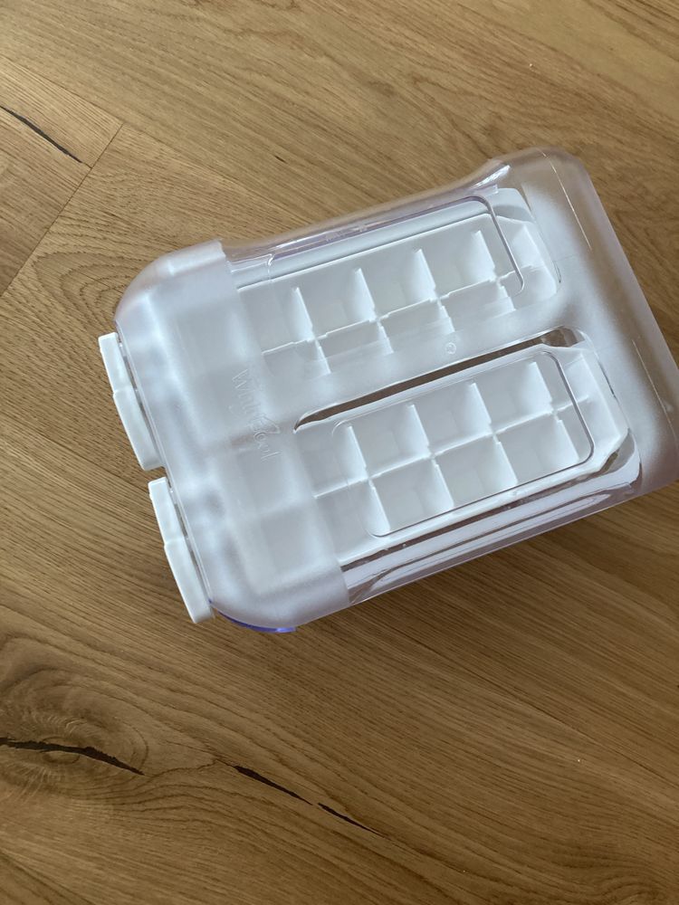 Kostkarka twistowa marki Whirpool