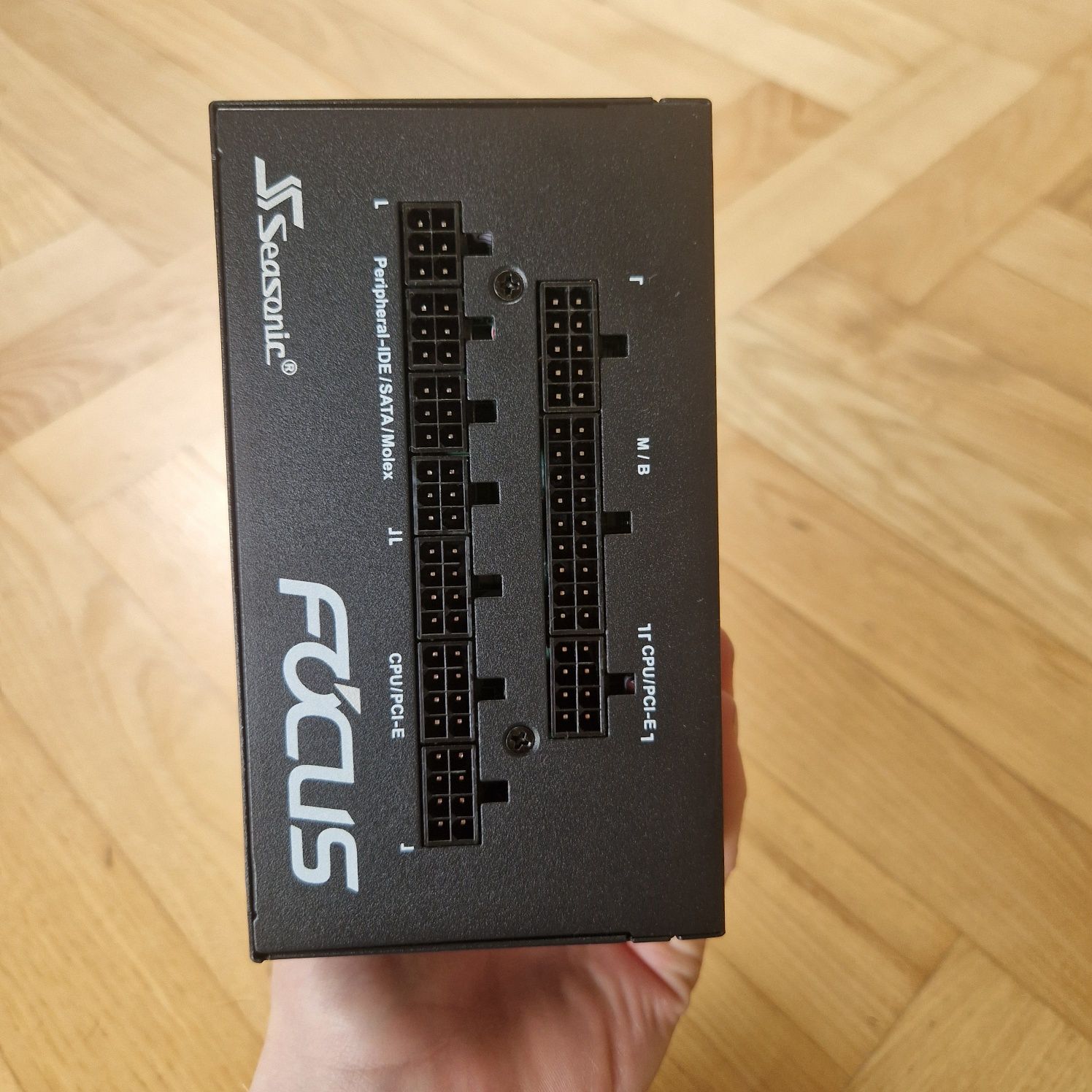 Zasilacz Seasonic Focus Plus Platinum 650W (FOCUS-PX-650)